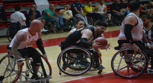 Tekerlekli Sandalye Basketbol Süper Ligi play-off yarı final