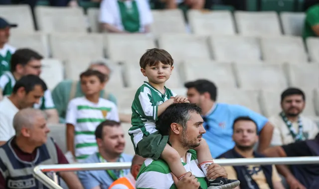 Bursaspor, Ukrayna ekibi Shakhtar Donetsk ile hazırlık maçında karşı karşıya geldi