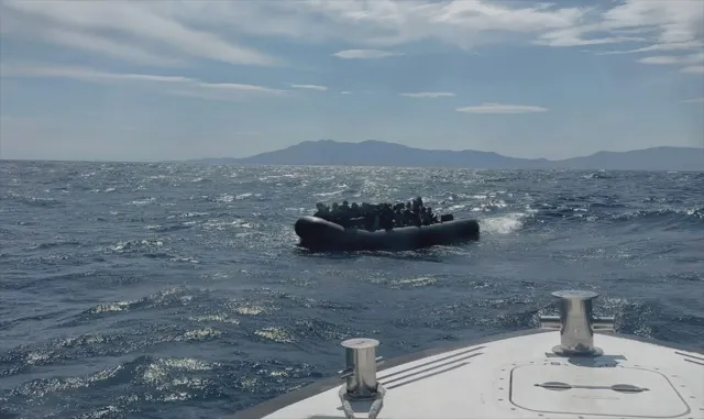 Çanakkale'de 43 düzensiz göçmen yakalandı
