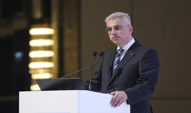 DSÖ Avrupa Bölge Direktörü Kluge, Sağlık Bakanı Memişoğlu ile ortak basın toplantısında konuştu