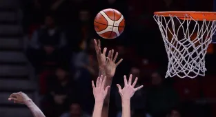 18 Yaş Altı Genç Kız Milli Basketbol Takımı, Avrupa Şampiyonası'nda Çekya'ya 65-61 yenildi