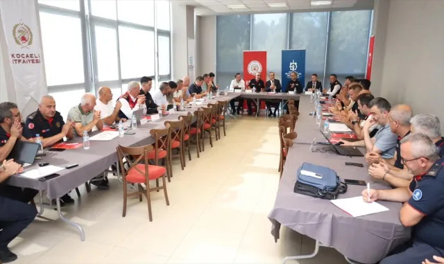 Ankara Üniversitesi Beypazarı Meslek Yüksekokulu'nda Türkiye İtfaiye Akademisi çalıştayına akademik katkı