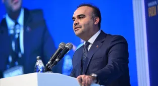 Bakan Kacır, yapay zeka okuryazarlığına ilişkin hedefi açıkladı