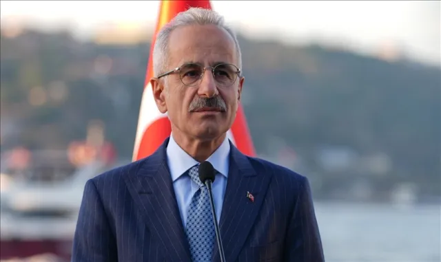 Bakan Uraloğlu, Çamlıhemşin Tünelli Geçişi'nin 17 Ağustos'ta hizmete açılacağını bildirdi