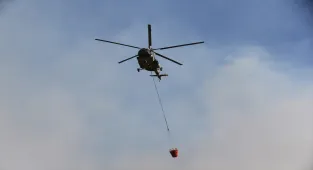 Balıkesir'in Susurluk ilçesinde yanan ormanlık alan havadan görüntülendi