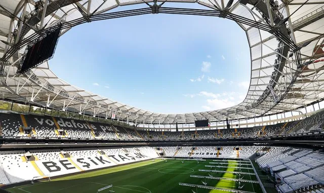 Beşiktaş, UEFA Avrupa Ligi'nde yarın Hradec Kralove'u ağırlayacak