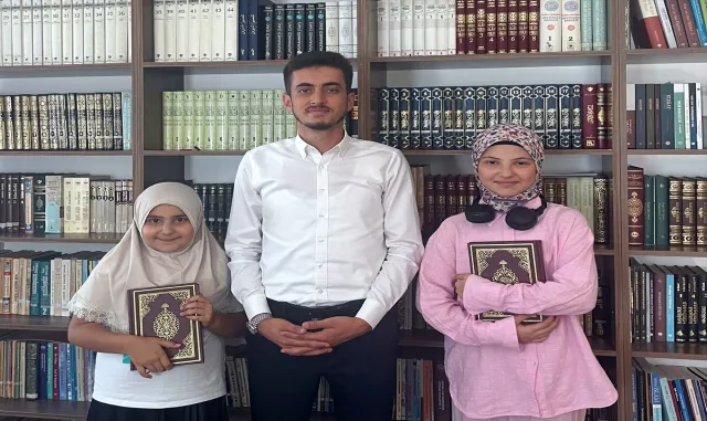 Beypazarı Müftülüğünce öğrencilere Kur'an-ı Kerim hediye edildi