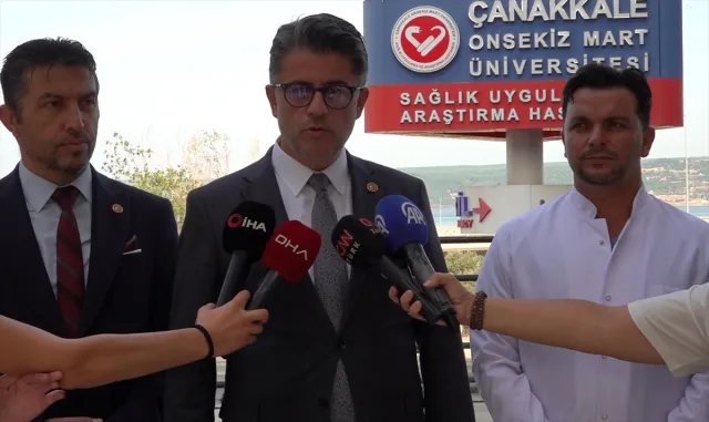 Çanakkale'de rahatsızlanan komedyen Cem Yılmaz, sağlık durumuyla ilgili paylaşım yaptı