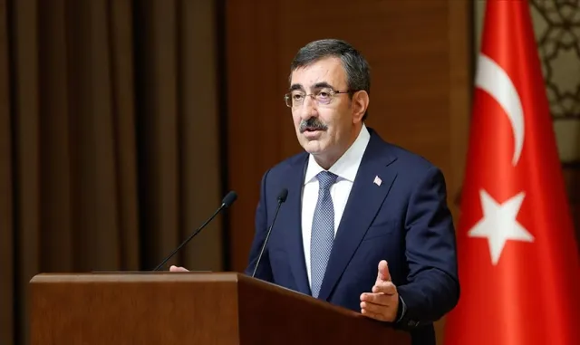 Cumhurbaşkanı Yardımcısı Yılmaz, temmuz ayı dış ticaret verilerini değerlendirdi