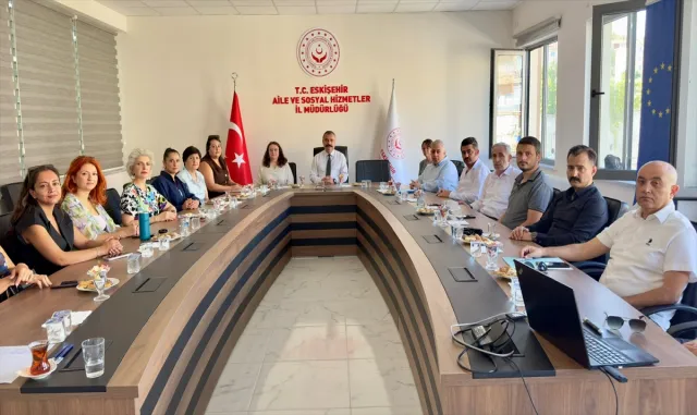 Eskişehir'de Evde Sağlık Hizmetleri Koordinasyon Toplantısı yapıldı
