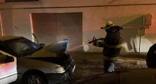 Manisa'da palet fabrikasında çıkan yangın söndürüldü