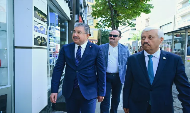 Eskişehir Valisi Erdinç Yılmaz'dan esnaf ziyareti