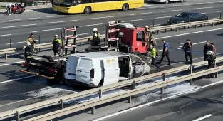 Küçükçekmece'de metruk binada çıkan yangın söndürüldü