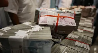 Fed tutanakları, enflasyonun düşmemesi halinde faiz artışının gündeme gelebileceğini gösterdi