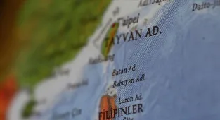 Filipinler'de tropikal siklonlar ve muson yağmurları nedeniyle 12 kişi hayatını kaybetti