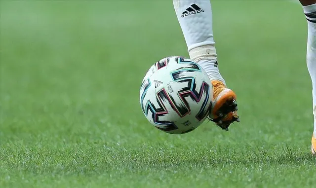 Hakem Özcan Sultanoğlu, Avrupa Plaj Futbolu A Ligi finalini yönetti