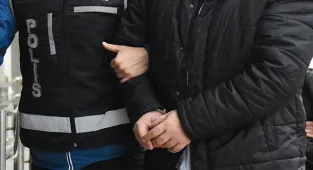 İsrail askerlerinin Lübnan'da karargah olarak kullandıkları otelde hırsızlık yaptığı ortaya çıktı