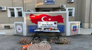 Kilis'te kaçak kazı yapan 4 kişi suçüstü yakalandı
