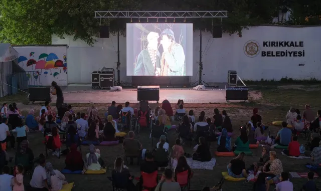 Kırıkkale'de açık hava sinema etkinliği düzenlendi
