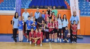 Kırıkkale'de Gençler ve Minikler Kulüpler Arası Masa Tenisi karşılaşmaları tamamlandı