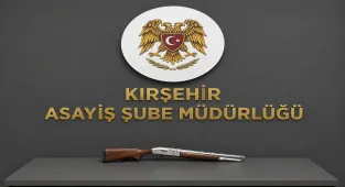 Kırşehir'de ruhsatsız silah operasyonlarında 19 zanlı yakalandı