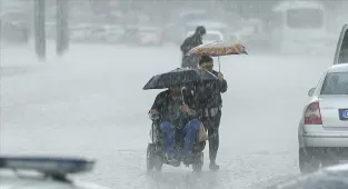 Malatya'da sağanak ulaşımı olumsuz etkiledi