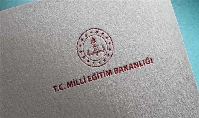 MEB'in ÖğretmenİZ dergisi, kasımda iki özel sayıyla okurlarla buluşacak