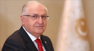 Milli Savunma Bakanı Güler, 10'uncu Komando Tugay Komutanlığında incelemelerde bulundu