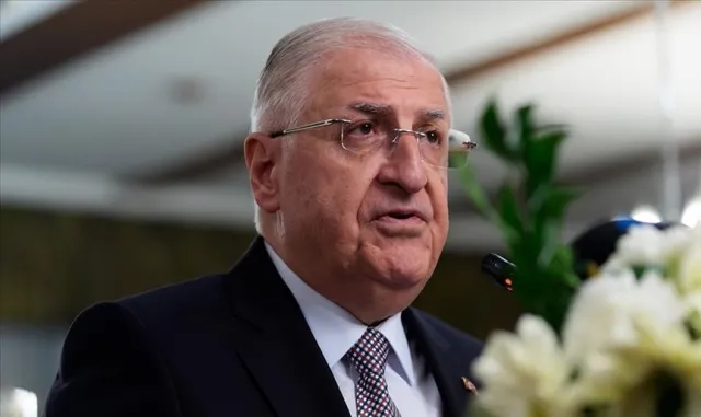 Genelkurmay Başkanı Orgeneral Bayraktaroğlu, Somali Genelkurmay Başkanı Tuğgeneral Mohamud ile görüştü
