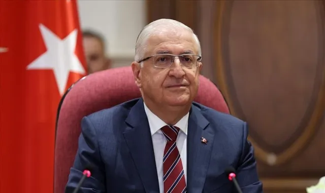 Milli Savunma Bakanı Güler, Suriyeli mevkidaşı Kasra ile telefonda görüştü