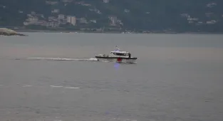 Rize'de denizde kaybolan çocuğu arama çalışmaları sürüyor