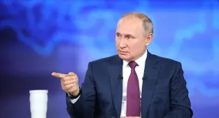 Rusya Devlet Başkanı Putin, Kuril Adaları'nı ziyaret etti