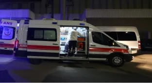 Sivas'ta motosiklet ile elektrikli bisikletin çarpıştığı kazada 2 kişi yaralandı