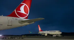 THY Yönetim Kurulu Başkanı Şeker'den TGS çalışanlarına sahada ziyaret: