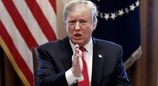 Trump, Fas'ın Batı Sahra meselesinin çözümü için sunduğu özerklik planına desteğini vurguladı