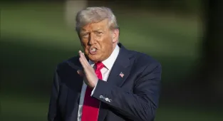 Trump'ın helikopterinin kalkışı esnasında hava trafiğinin durdurulmamasının soruşturulduğu öne sürüldü
