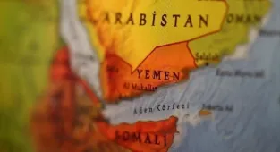 Yemen'deki Husiler: Suudi Arabistan'a ait 8 petrol tankerini Ümit Burnu güzergahını kullanmaya zorladık