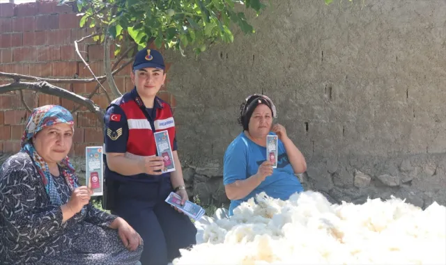 Yozgat'ta jandarma ekipleri KADES'i tanıttı