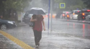 Yurdun kuzeydoğu kesimleri için gök gürültülü sağanak uyarısı