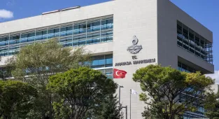 Anayasa Mahkemesi Başkanı Özkaya'dan TÜRK-İŞ'e ziyaret