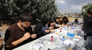 Ankara Üniversitesi'nde mühendislik fakültesi öğrencileri uyum programında buluştu
