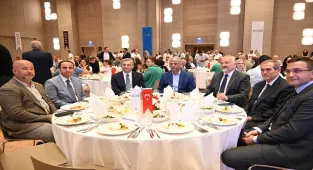 Antalya'da turizm potansiyeli ve rezervasyon eğilimleri ele alındı