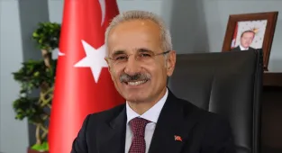 Bakan Uraloğlu, Siirt-Pervari Yolu ve Siirt-Kurtalan Demir Yolu çalışmalarını inceledi: