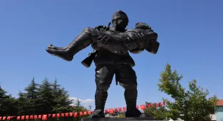 Beyşehir'de kahramanlar dualarla anıldı