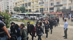 Çorum merkezli 4 ilde dolandırıcılık operasyonunda 15 zanlı tutuklandı (GÜNCELLEME)