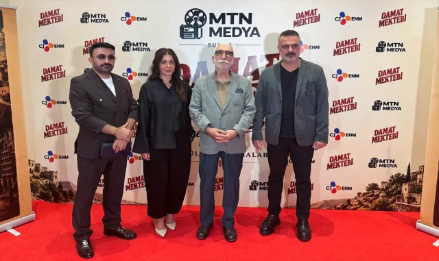 Damat Mektebi filminin galası Atlas Sineması'nda gerçekleştirildi