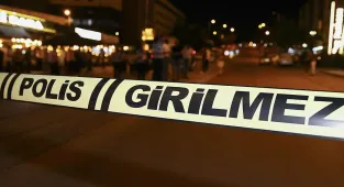 Denizli'de bir kişi kavga ettiği baldızını bıçakla öldürüp kayınbiraderini yaraladı