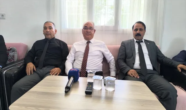 DSP Genel Başkanı Aksakal, Şanlıurfa'da ziyaretlerde bulundu