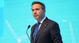 Enerji ve Tabii Kaynaklar Bakanı Bayraktar Çorum'da ziyaretlerde bulundu