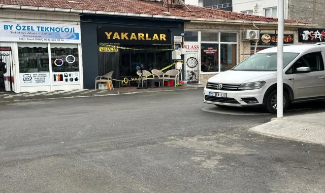 Eskişehir'de bir kişinin öldüğü bıçaklı kavgaya ilişkin yakalanan 3 zanlıdan 2'si tutuklandı